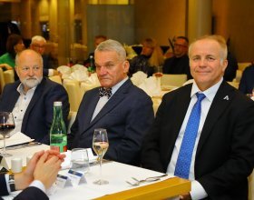 Tomasz Wiatrak, předseda představenstva a generální ředitel Orlen Unipetrol (77)
