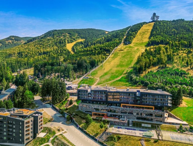 2026-07-10-horsky-resort-dolni-morava