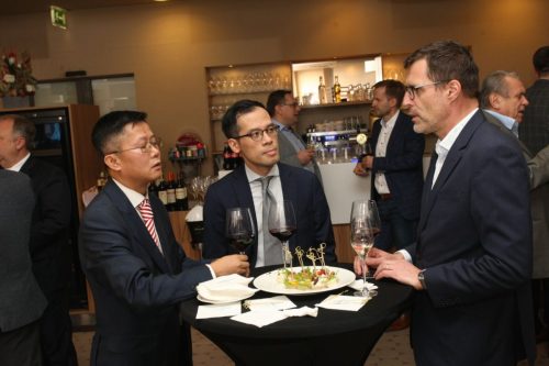 35F5CF3D-040E-45EF-9BC9-EE1C9D1AE5C7