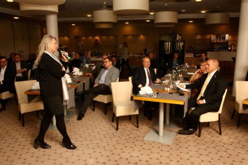 84617C7F-8017-4313-B009-27A1950531D6