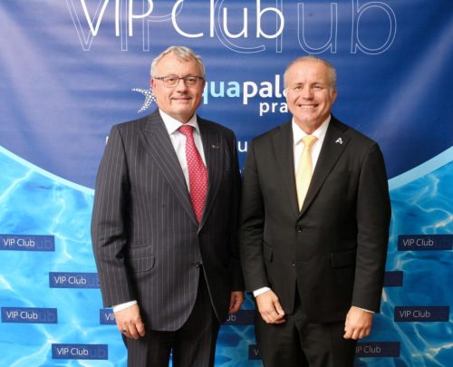 8EBF111B-921F-4454-9062-71BDA060921B