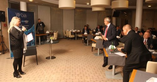 95796E21-9507-4E24-B54C-9AA731651510