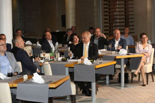 ABDACE63-212F-4413-9EFA-5B125BEE0BD7