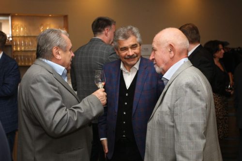 BA359B1C-C2EE-4E6A-9049-332C29D32D3E