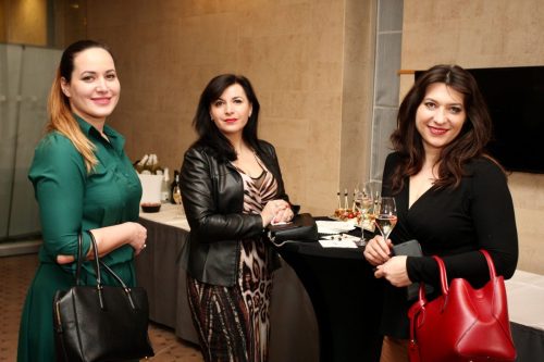 248E71A8-F93F-459E-8E39-3BF374FFAA8F