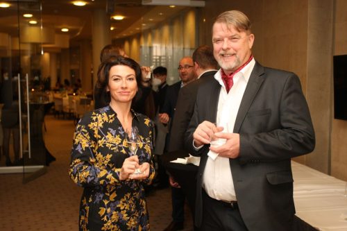 CD9D9B85-B47D-4C95-86C4-2140EDAEAF05