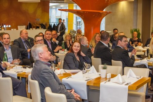 AQPC 04 2016-0099-FHD-nocrop