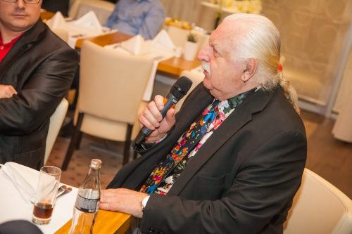 AQPC 04 2016-0122-FHD-nocrop