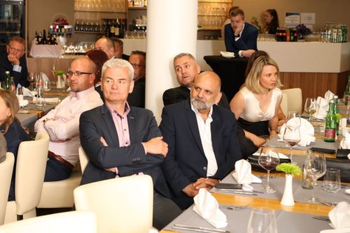 2C088835-19E6-4BFC-99E4-4400497A7616