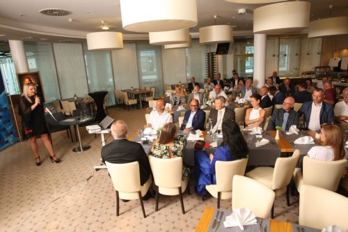 873FA104-FD56-476C-A610-A82447073D35