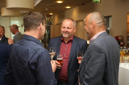 C0CC8099-93BD-4ED9-A151-C201EFDE8073