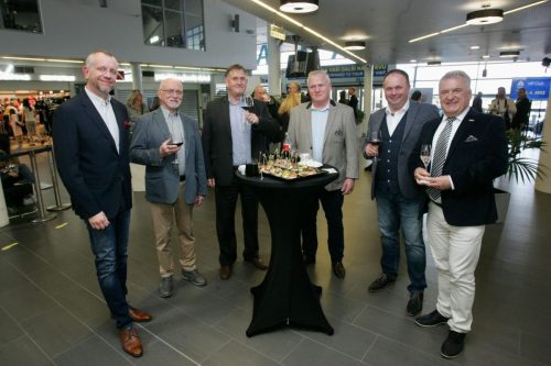 49732E81-5F4A-4D1C-89B7-F6BC65288611