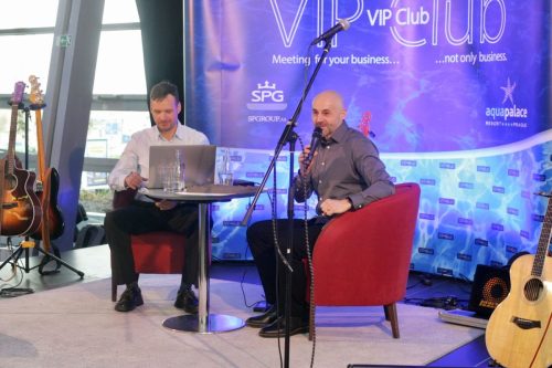 55B6184E-05FC-4DC4-A303-C470E279D6F7