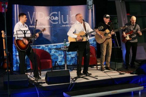 8573EBB2-4438-46F5-BF8E-D53CD4C8C777