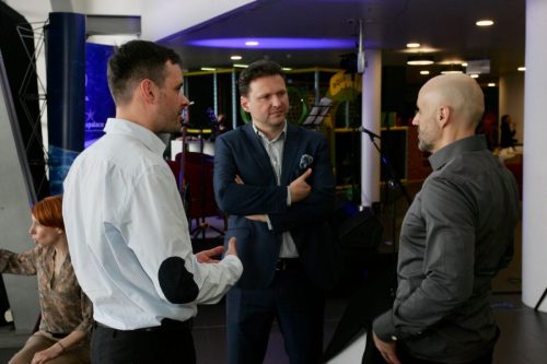 A63CD6A9-314E-49B0-ABEC-C15CB65BFEAF