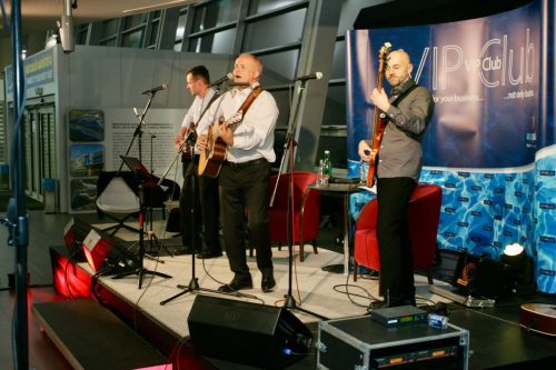 A690AAA5-A16D-4712-B2DE-AFF26E17913A