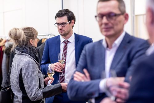 21. 02. 2019 Martin Hausenblas