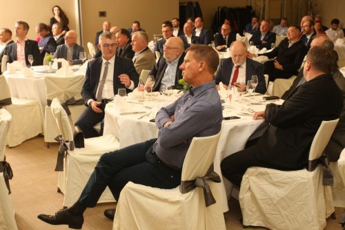 96C13956-7653-4E19-951E-FBB09279DC34