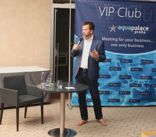 29CB0C33-3233-4F14-B3C7-DC04443F017E