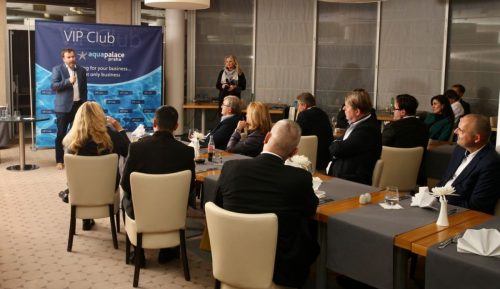 4394E014-AF1F-4D66-98FF-FD45E88D7740