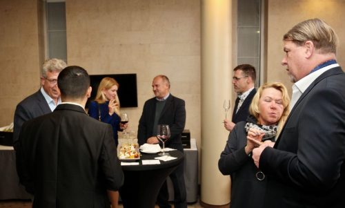 6ED38E3F-9F71-4F42-B3AB-D2CDC2847219