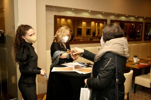 B62763C8-B0CD-41CD-9BA3-920D16A00CA9