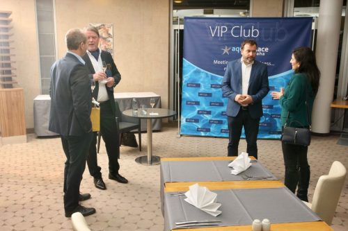 D73662A0-E08E-4330-8FAA-FA23F9E2F1E3