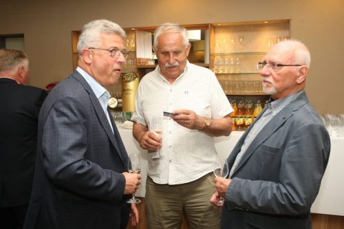 01534DF7-70D8-4C89-8919-2BED81E2E465