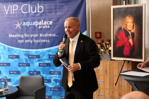 11D58D25-1348-472B-ABE6-6CFEF4F84E79