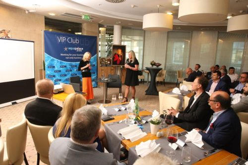 3E5F1898-1E1F-428A-AAC5-83EEEFEA7A38