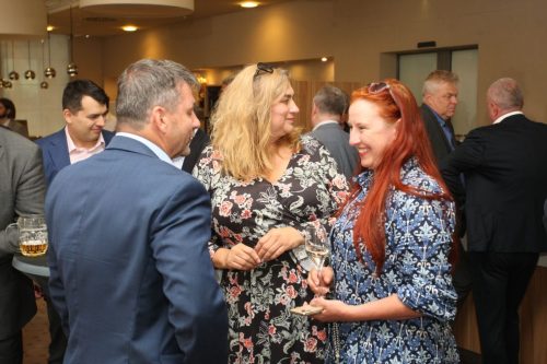 45C7916E-230D-4C5F-9A06-B43C6D156D29