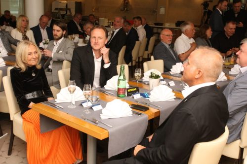 79C9FBDD-C9C4-40BC-ABC3-62B49367B9EB