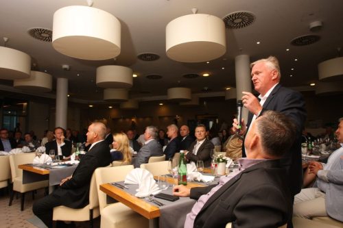 BE659D57-4C9C-457D-95B2-395949F32A84