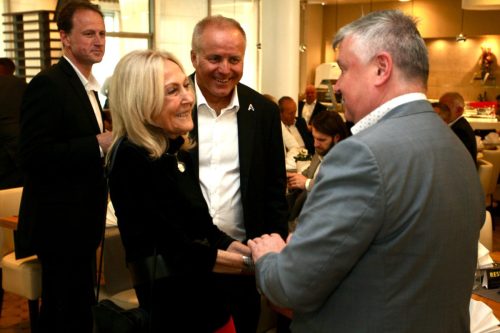 C8CB90FC-A8BC-4E80-AFE4-8037DAE6CE92