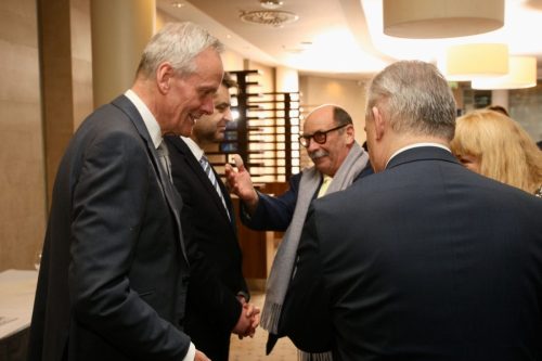 0D3A5F05-B2FE-4B0E-89FA-603BAF684A8B