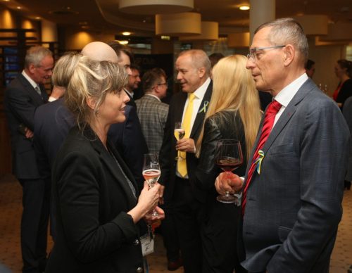 80F5F160-B37C-4348-8FAB-A7E8C60DE018