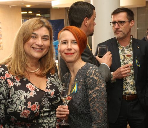 C692BAF1-EB93-4F16-B6A5-07B2FF8A6ED7