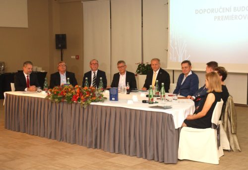 18945EF5-0F4B-4AF5-9EEB-8D82D0E7E012