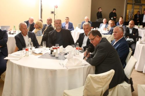 CB1FF590-44C6-4A8A-A3F8-DF828BC43D9F