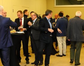 Martin Kupka, ministr dopravy (44)
