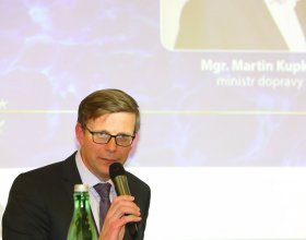 Martin Kupka, ministr dopravy (123)