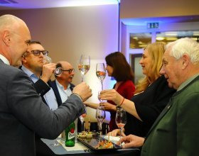 Bohuslav Svoboda , primátor hlavního města Prahy (24)