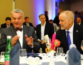 Bohuslav Svoboda , primátor hlavního města Prahy (64)
