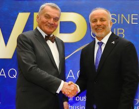 Bohuslav Svoboda , primátor hlavního města Prahy (1)