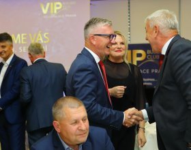 Zdeněk Zajíček, prezident Hospodářské komory ČR (140)