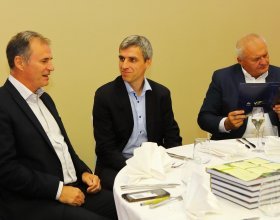 Zdeněk Zajíček, prezident Hospodářské komory ČR (146)