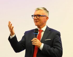 Zdeněk Zajíček, prezident Hospodářské komory ČR (189)