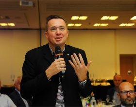 Zdeněk Zajíček, prezident Hospodářské komory ČR (229)