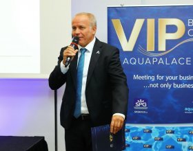 Zdeněk Zajíček, prezident Hospodářské komory ČR (238)