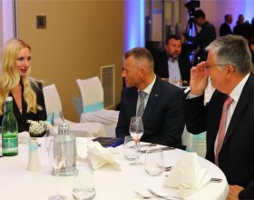 Zdeněk Zajíček, prezident Hospodářské komory ČR (270)